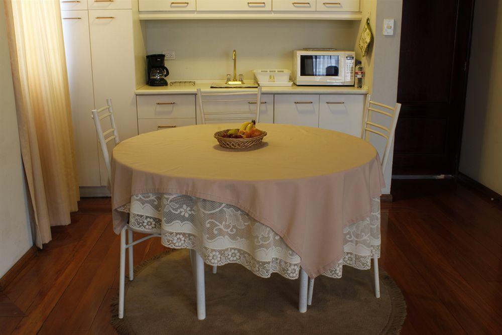 Metropoli Bed & Breakfast